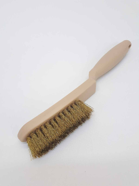 Drahtbürste mit Kunststoffkörper